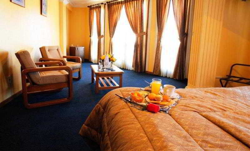 לה פאז Hotel Osira מראה חיצוני תמונה